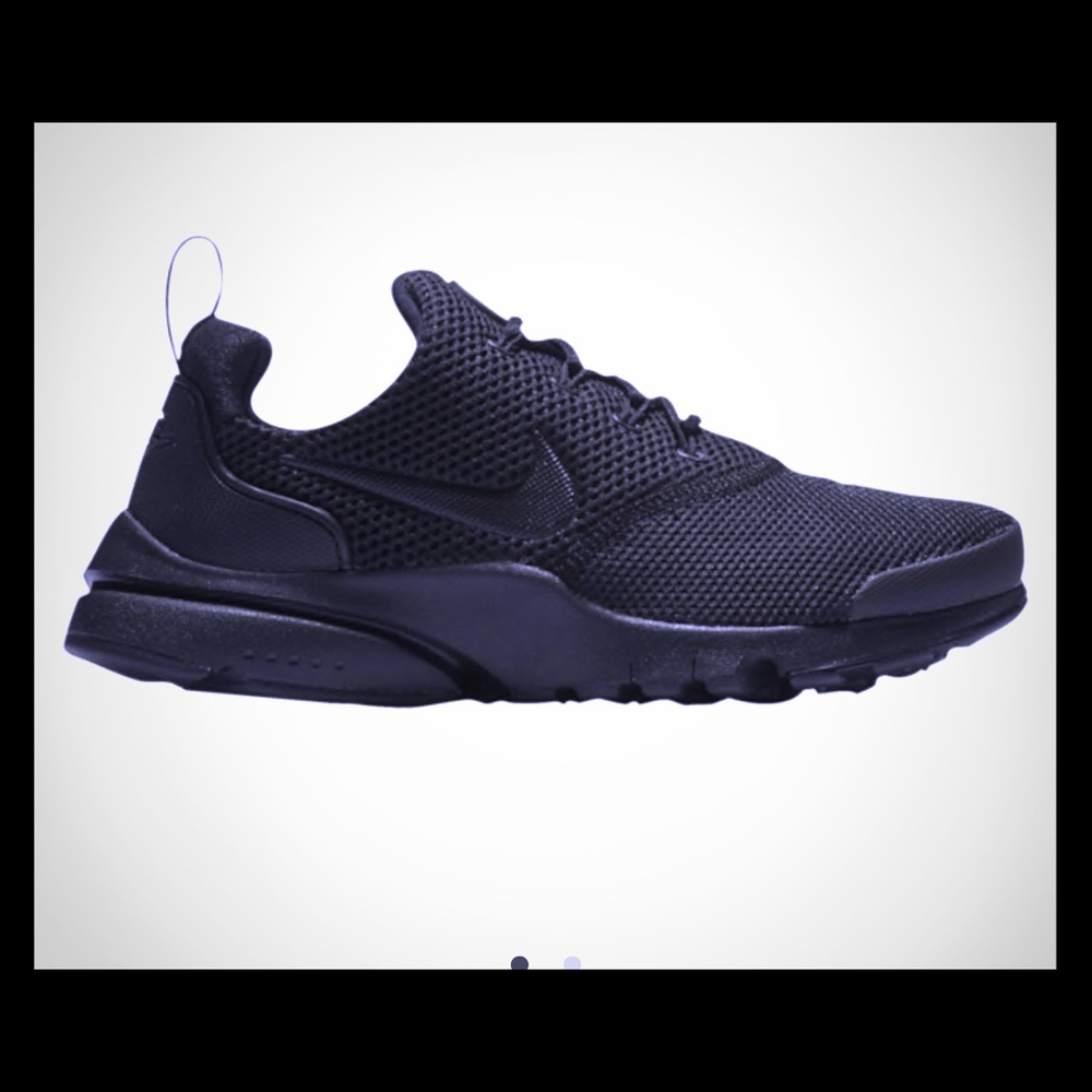 Boys Nike presto size 7